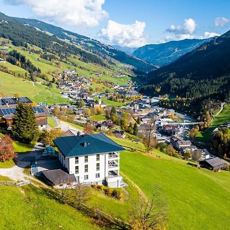 Eberharthof Apartment Saalbach-Hinterglemm Bagian luar foto