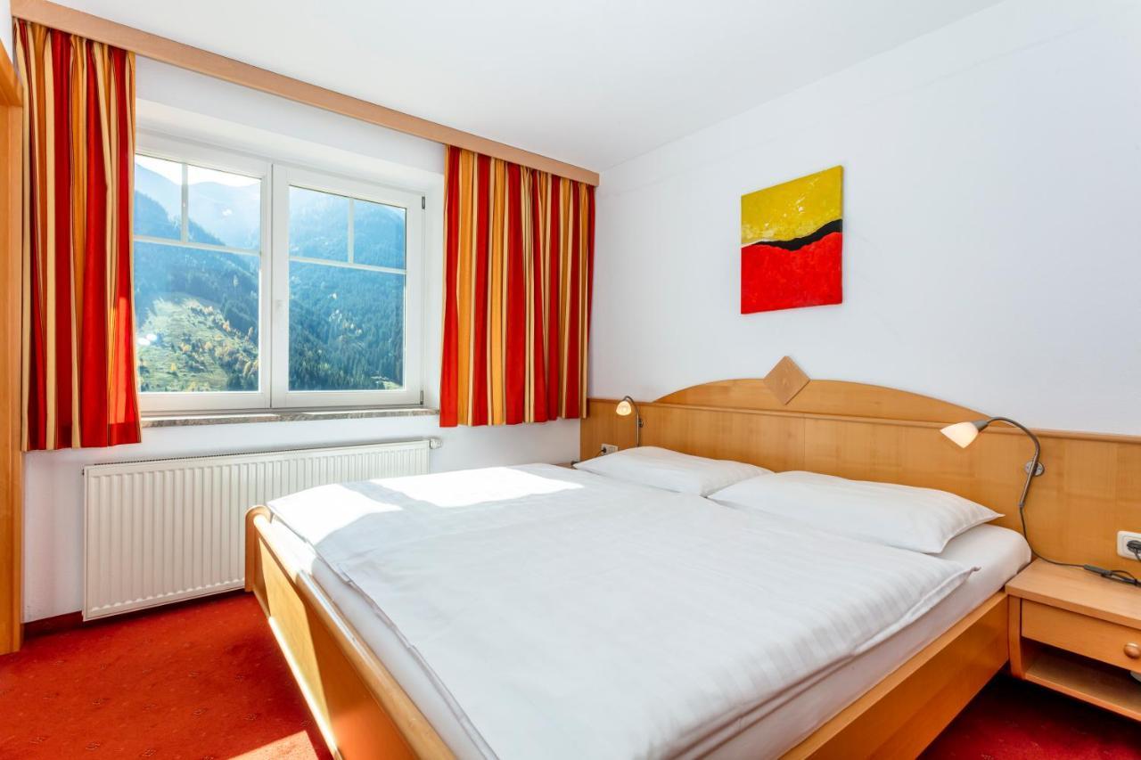 Eberharthof Apartment Saalbach-Hinterglemm Bagian luar foto