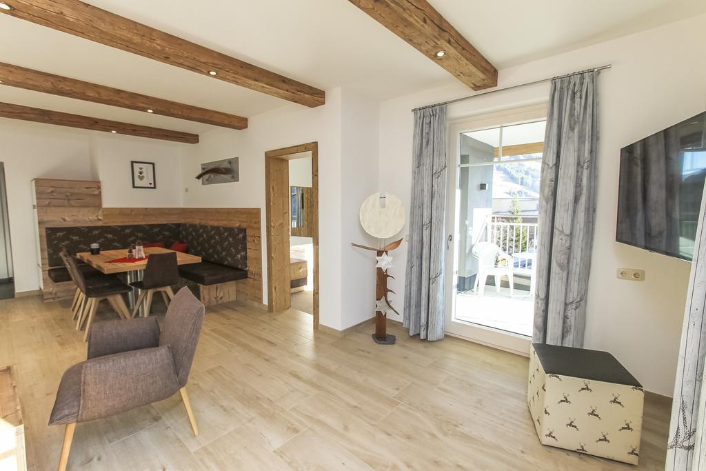 Eberharthof Apartment Saalbach-Hinterglemm Bagian luar foto
