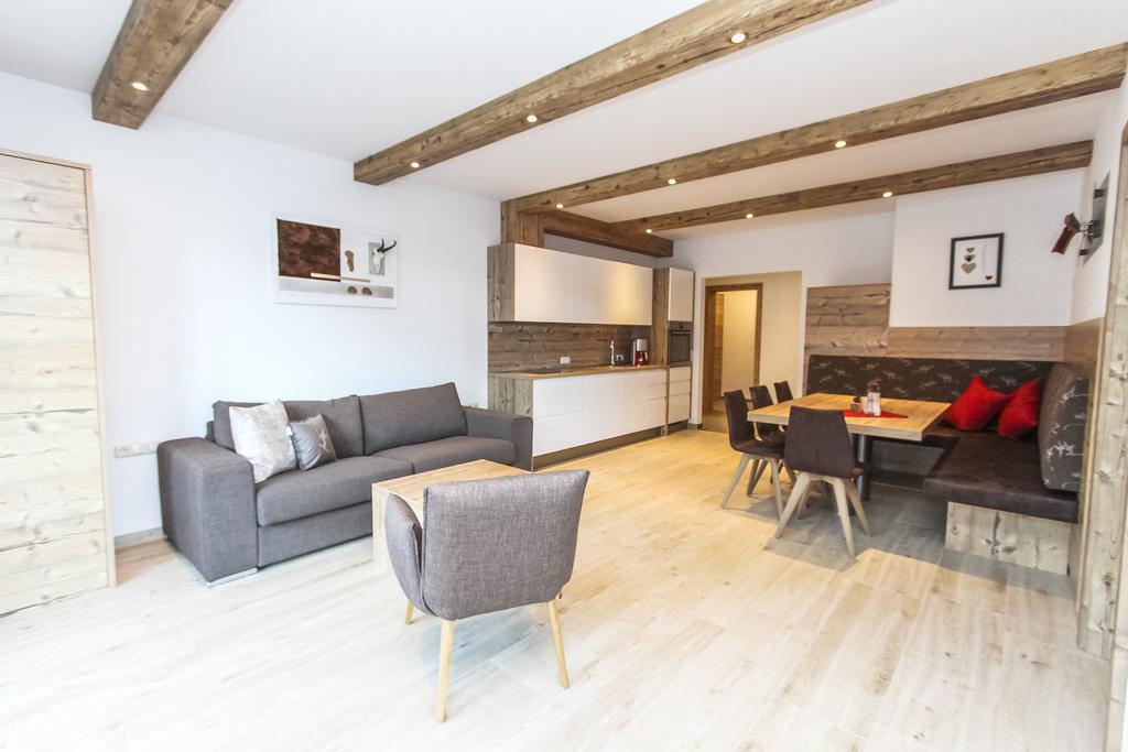Eberharthof Apartment Saalbach-Hinterglemm Bagian luar foto