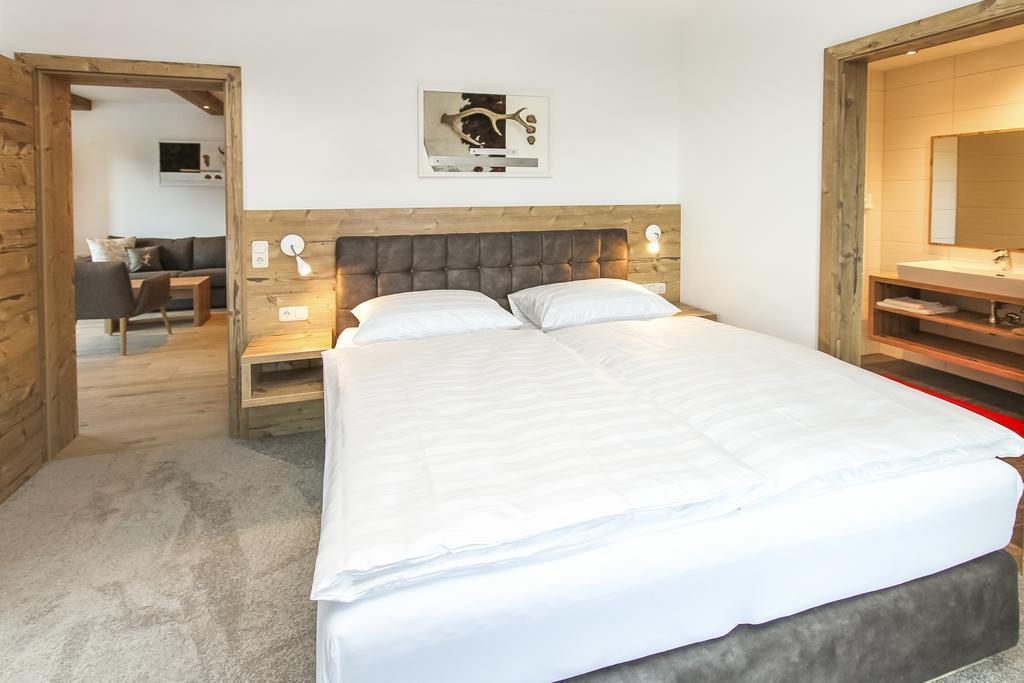 Eberharthof Apartment Saalbach-Hinterglemm Bagian luar foto
