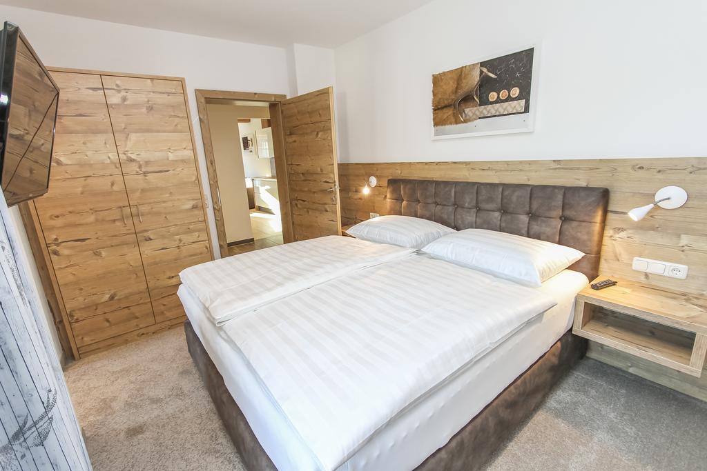 Eberharthof Apartment Saalbach-Hinterglemm Bagian luar foto
