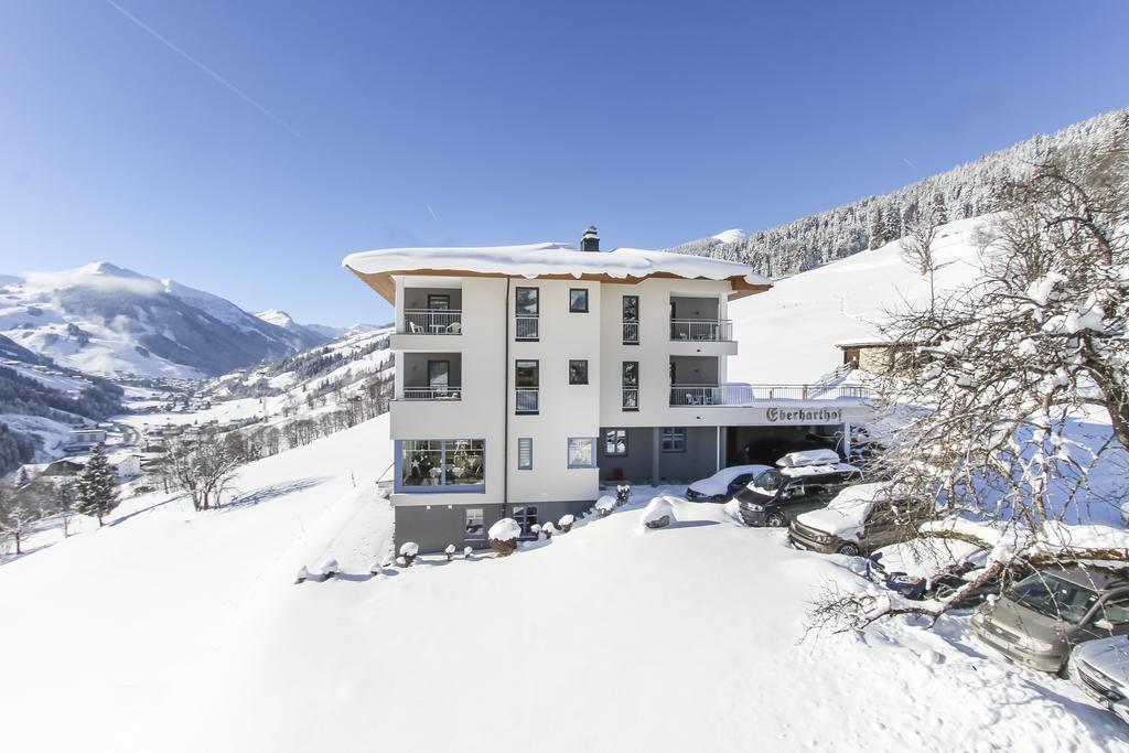 Eberharthof Apartment Saalbach-Hinterglemm Bagian luar foto
